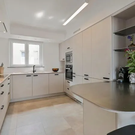 Apartment Huswell - Panoramic Seaview In 't Zoute