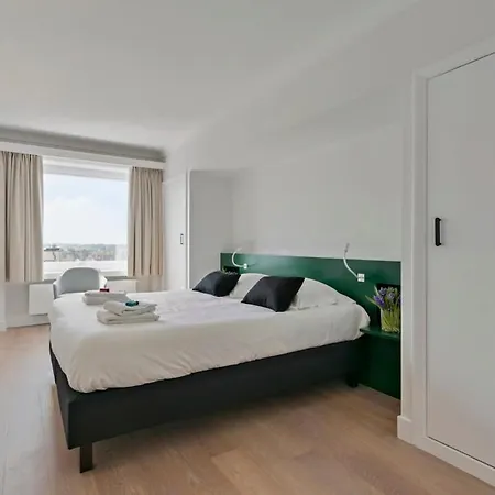 Huswell - Panoramic Seaview In 't Zoute Apartment Knokke-Heist