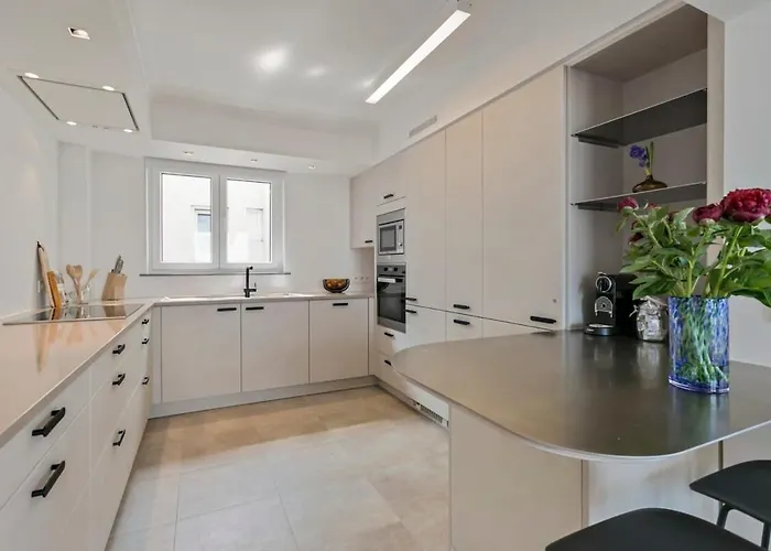 Apartment Huswell - Panoramic Seaview In 't Zoute