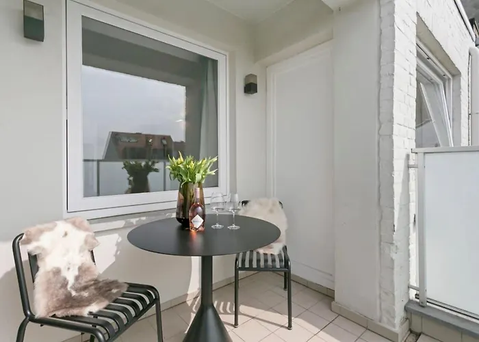 Huswell - Panoramic Seaview In 't Zoute Apartment *